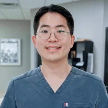 Dr. Kenneth Lee headshot